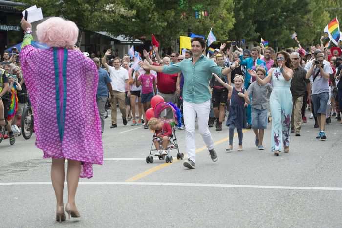 prime-minister-justin-trudeau-runs-to-greet-a-participant-as