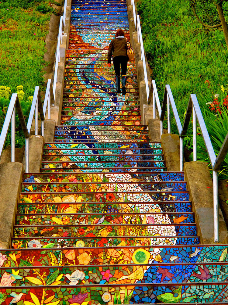 Скали на 16-та авенија - Ајлин Бар и Колет Кручер - Сан Франциско, Калифорнија